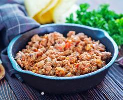 Creswick Farm's Breakfast Bulk Cooking In An Iron Skillet